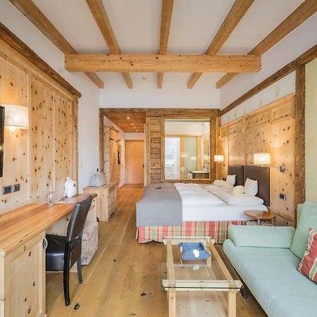 Alpenwellnesshotel St. Veit Sexten Eksteriør billede